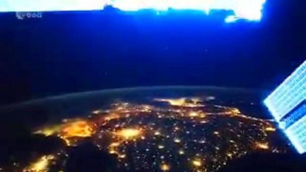 Французский астронавт запечатлел на камеру «защитное поле» Земли