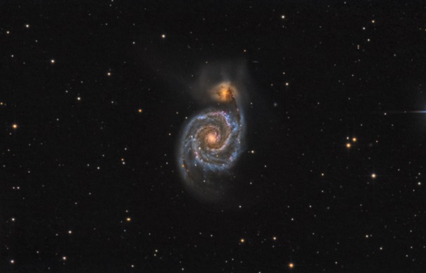 Телескоп Hubble сфотографировал вальс 2-х галактик в созвездии Зайца