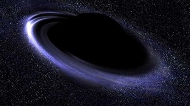 Ученые обнаружили огромную черную дыру в галактике Лебедь А