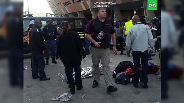 В ЮАР два человека погибли во время давки на футбольном матче