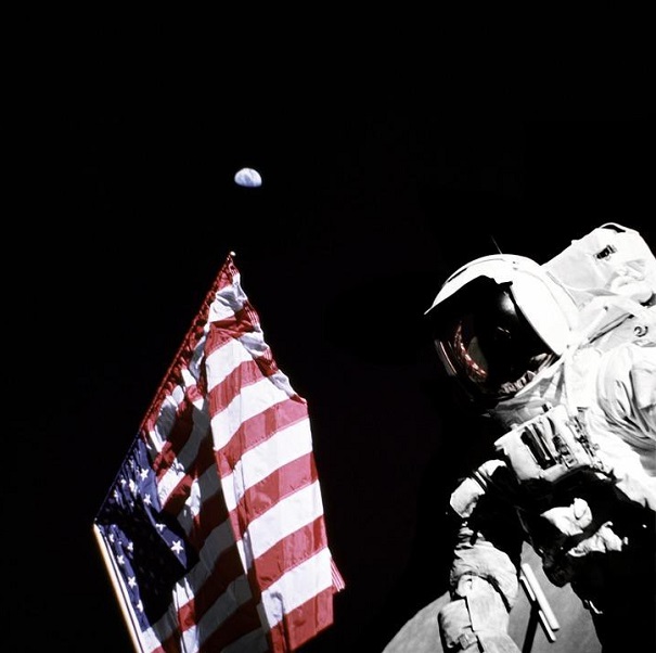 Ученые: Нил Армстронг не был первым человеком на Луне