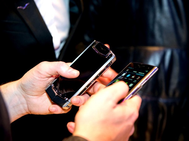 «Мегафон» объявил о невозможности отмены роуминга в короткие сроки