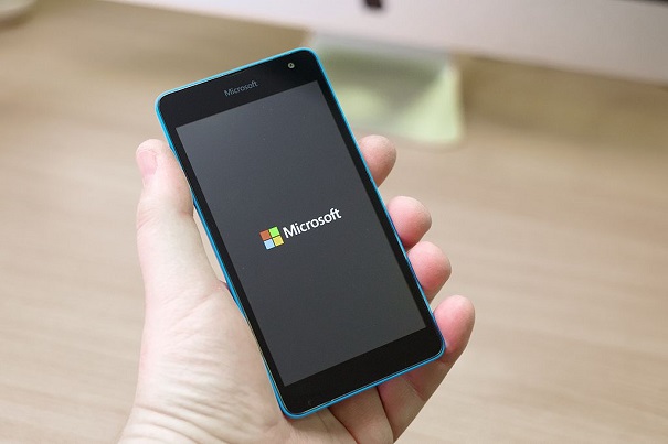 В компании Microsoft выдумали, как управлять телефоном при помощи жестов