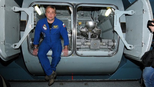Роскосмос на месяц продлил отбор добровольцев в отряд космонавтов