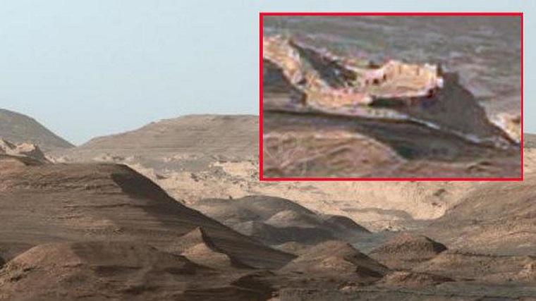Уфологи отыскали руины города на Марсе