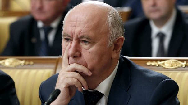 Путин принял отставку губернатора Самарской области и одного из начальников «Крыльев Советов»