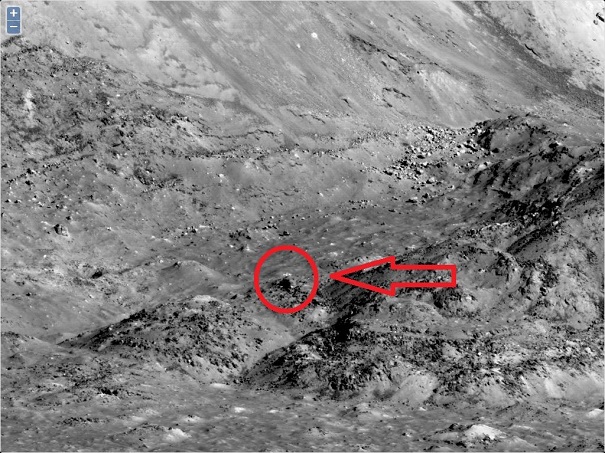 Ученые: В лунном кратере Тихо найдено округлое НЛО