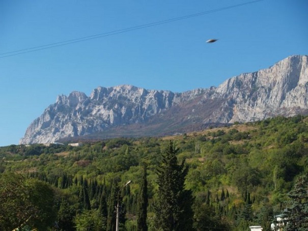 Уфологи сообщили, что над Тавридой в Крыму можно увидеть НЛО