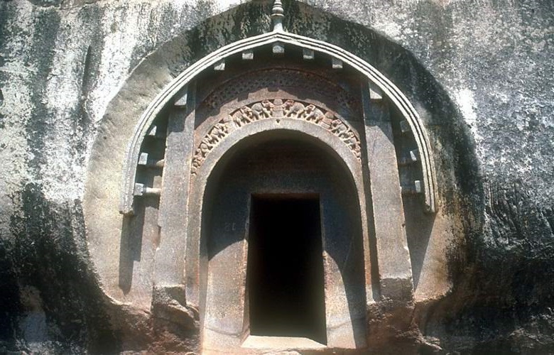 В Индии найдены древние бомбоубежища