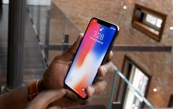 Близнецам не удалось обмануть Face ID в iPhone X