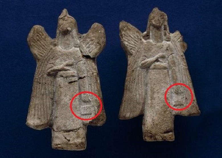 На множестве древних скульптур нашли загадочную сумку
