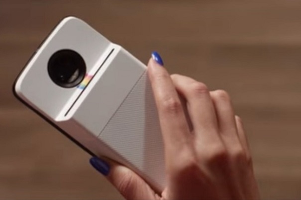 Polaroid официально представили фотопринтер для телефонов Motorola