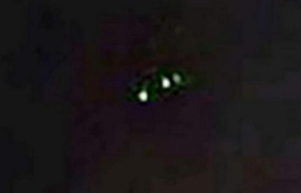 На снимках «Чанъэ-3» увидели НЛО