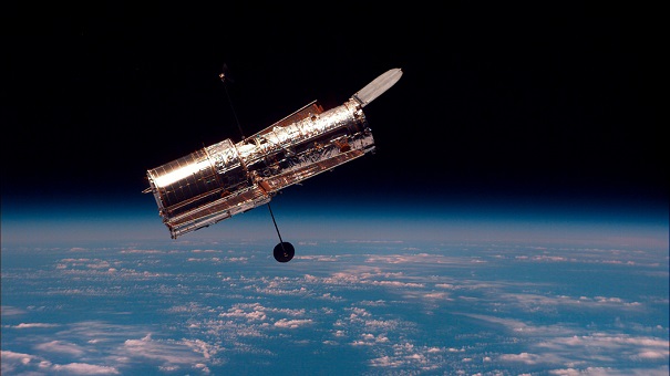 США выведут на орбиту три телескопа