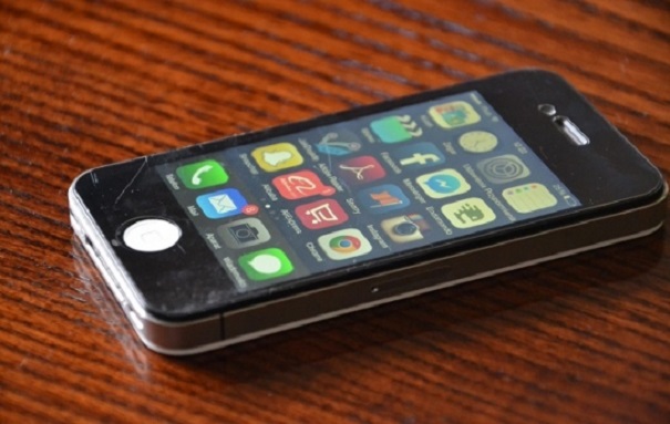 Apple призналась в умышленном понижении скорости работы старых айфонов