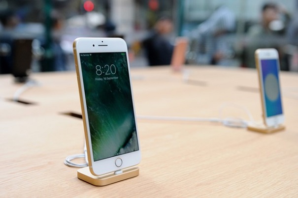 На Apple подали коллективный иск из-за тормозов в старых iPhone