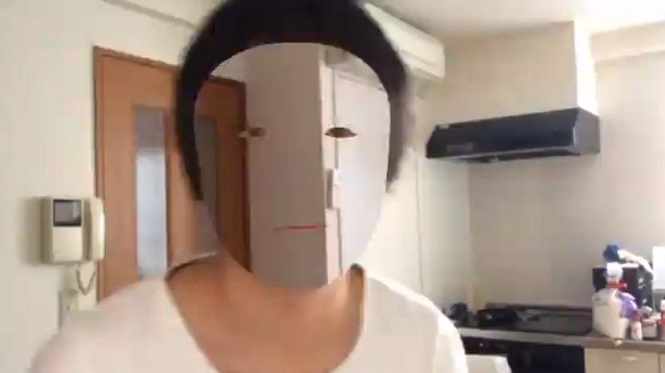 Разработчик сделал лицо невидимым при помощи iPhone X