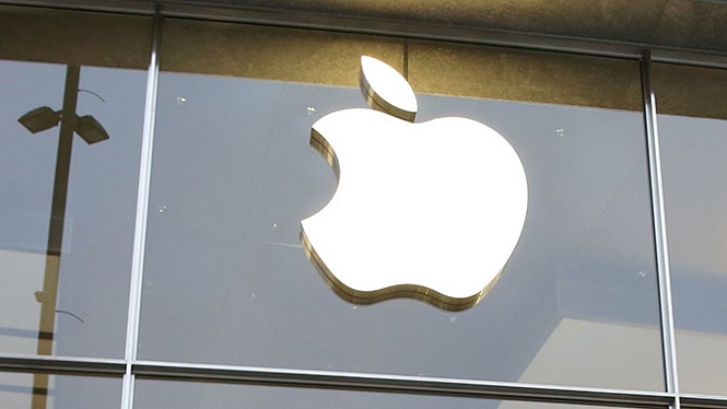 Apple пообещала не замедлять работу старых моделей iPhone