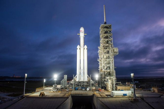 SpaceX перенесла заключительный прожиг мотора Merlin для ракеты Falcon Heavy