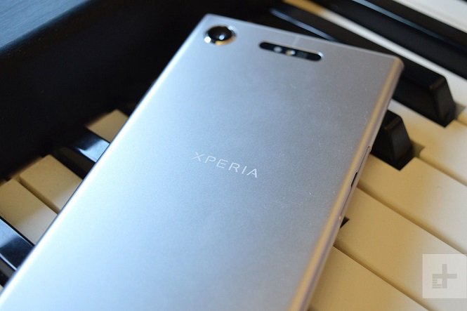 Сони значительно снизила цену на свой лучший смартфон Xperia XZ