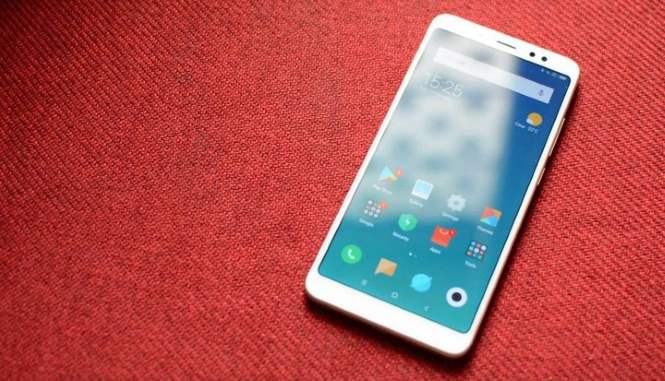 Xiaomi представила безрамочный смартфон Redmi Note 5 за $150