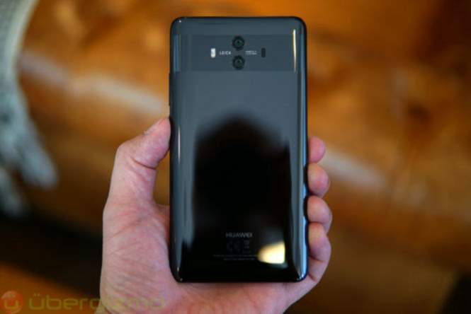Huawei планирует выпустить смартфон на блокчейне