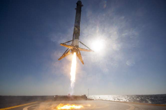 Ракета SpaceX пробила огромную дыру в ионосфере