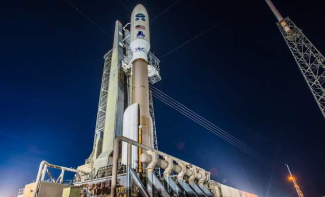 Ракету-носитель Atlas V с метеорологическим спутником запустили с космодрома во Флориде