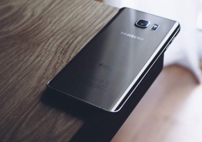 Китайский регулятор рассекретил таинственный смартфон Самсунг SM-G8850