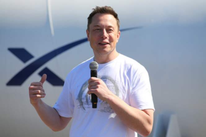 Компания Tesla Илона Маска передала о рекордном квартальном убытке