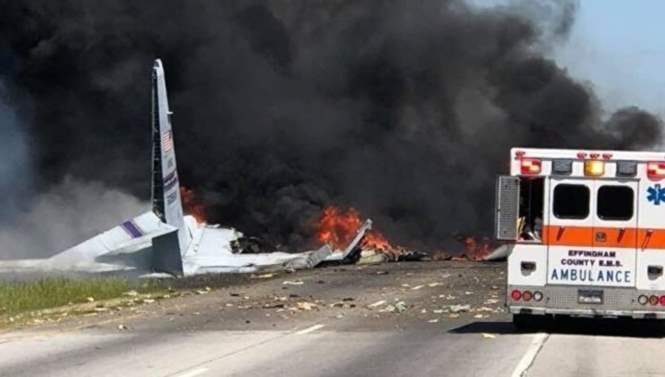В США в штате Джорджия разбился военно-транспортный самолет С-130 «Геркулес»