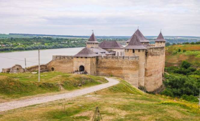 Хотинская крепость привлекает туристов своими приведениями