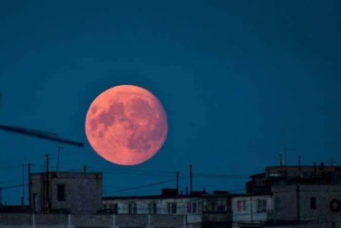 В конце рабочей недели предполагается лунное затмение: израильтяне увидят «кровавую Луну» и «противостояние Марса»