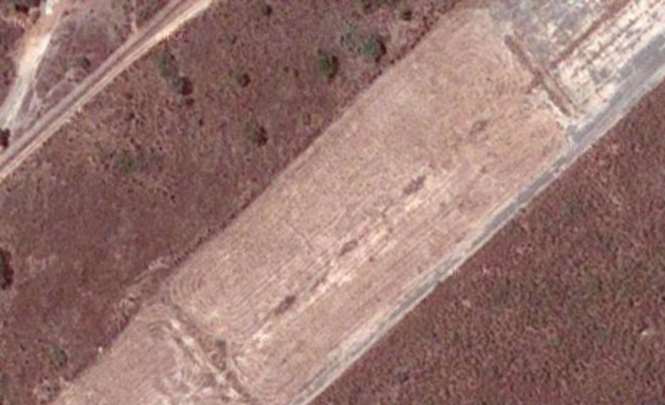Древний аэродром в Гамбии