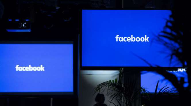 Фейсбук представил умные экраны Portal