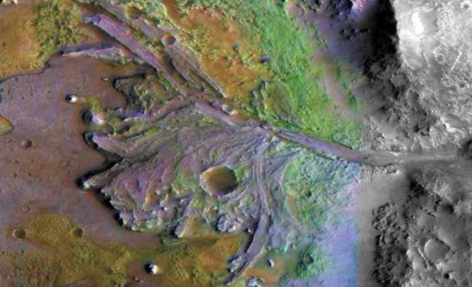 Космический аппарат NASA InSight готовится к посадке на Марс