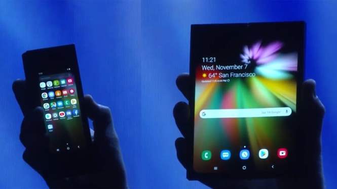 Самсунг представила смартфон, который можно сложить пополам