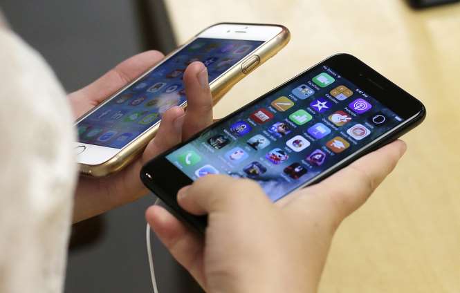 В КНР запретили реализацию ряда моделей iPhone, акции Apple упали