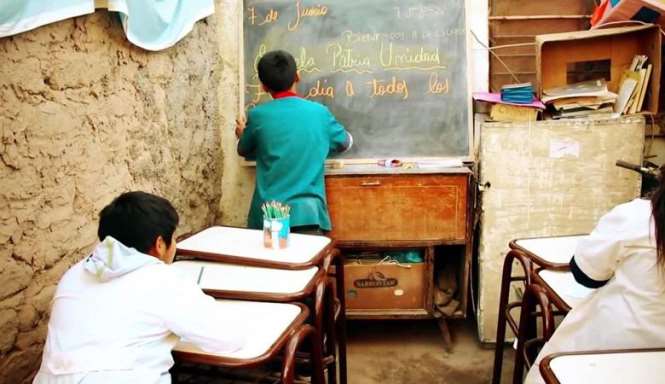 Аргентинский мальчик 12-ти лет открыл собственную школу