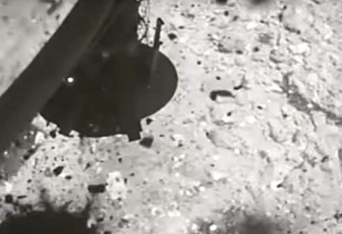 Фрагменты астероида Рюгу, взятые японским зондом