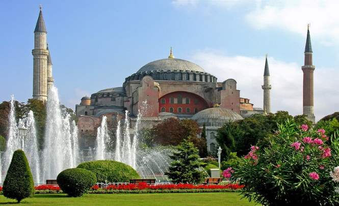 Собор Святой Софии в Стамбуле и его загадки