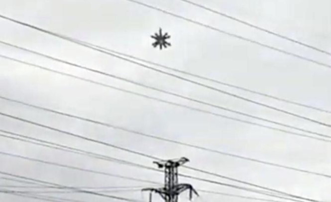 НЛО похожее на "колючку" заметили над Рио-де-Жанейро