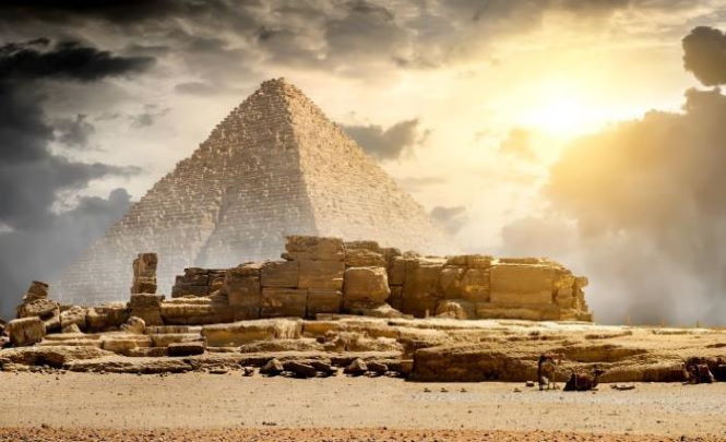 Нашли и вскрыли тайник фараона Тутмоса II