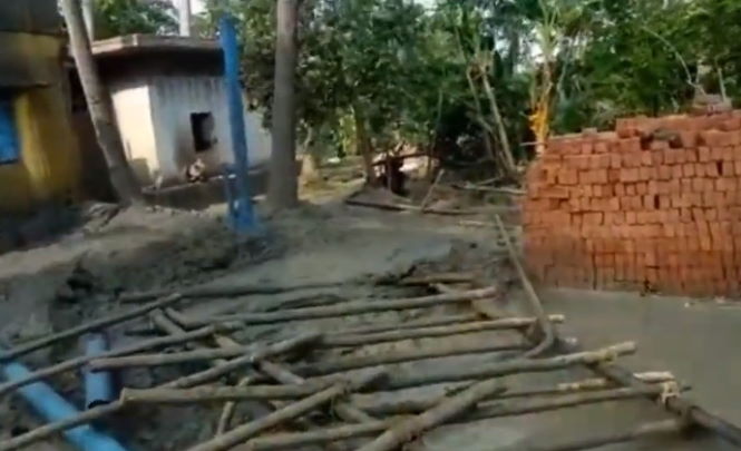В индийской деревне копали колодец, а наткнулись на нечто странное