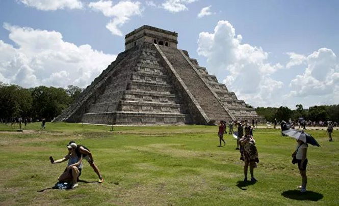 “Портал в другой мир”. Для чего древние майя возводили пирамиды