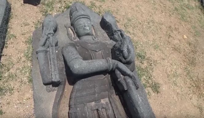 Тайны древнего форта Варангал в Индии
