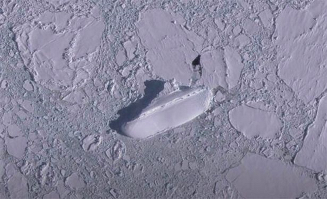 У берегов Антарктиды обнаружили огромный «ледяной» корабль