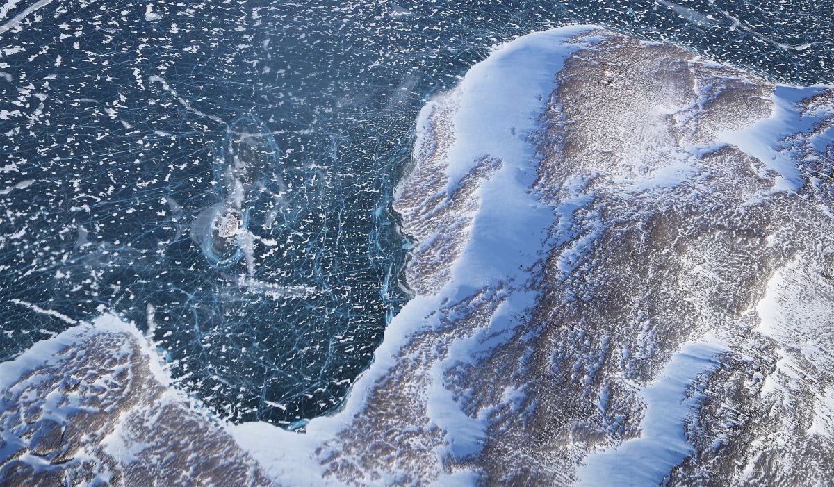 Таяние льда в Гренландии меняет форму береговой линии