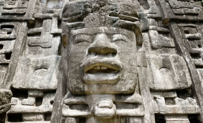 Найдено сооружение майя для прямого диалога с богами