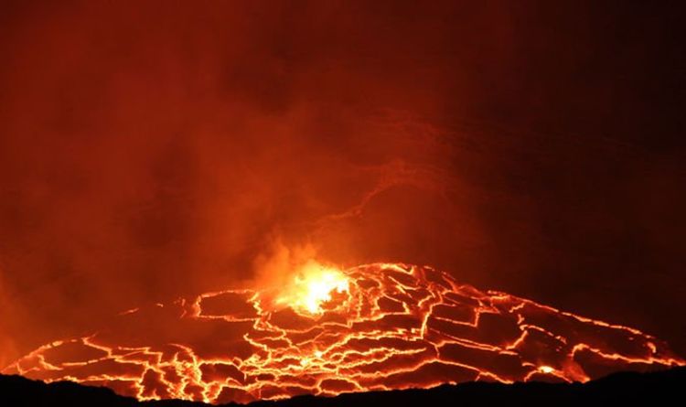 Новости о вулканах: африканская лава поднимается с большой скоростью - «Самая опасная в мире!»